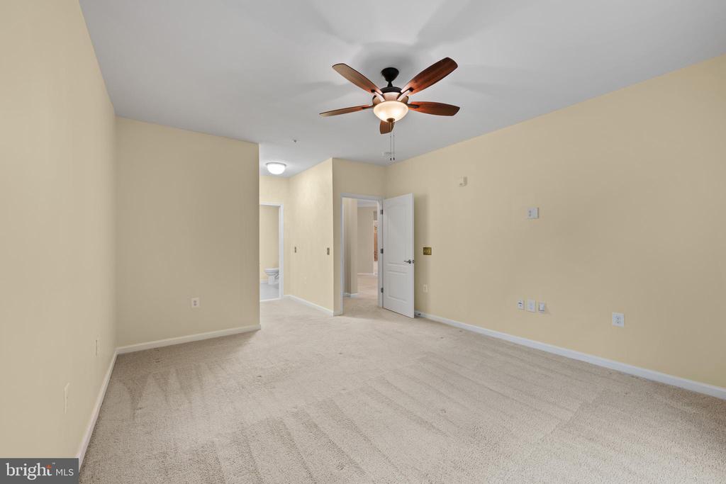1408 WIGEON WAY 301