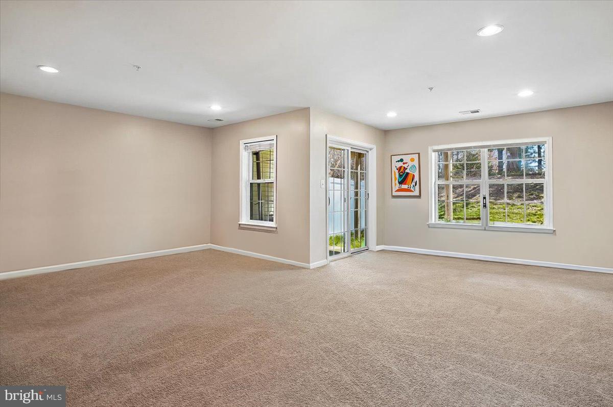 7326 MOCKINGBIRD CIRCLE