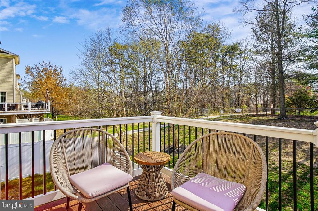 7326 MOCKINGBIRD CIRCLE