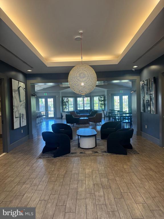7326 MOCKINGBIRD CIRCLE