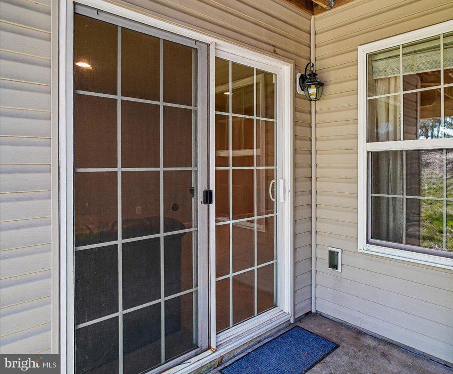 7326 MOCKINGBIRD CIRCLE