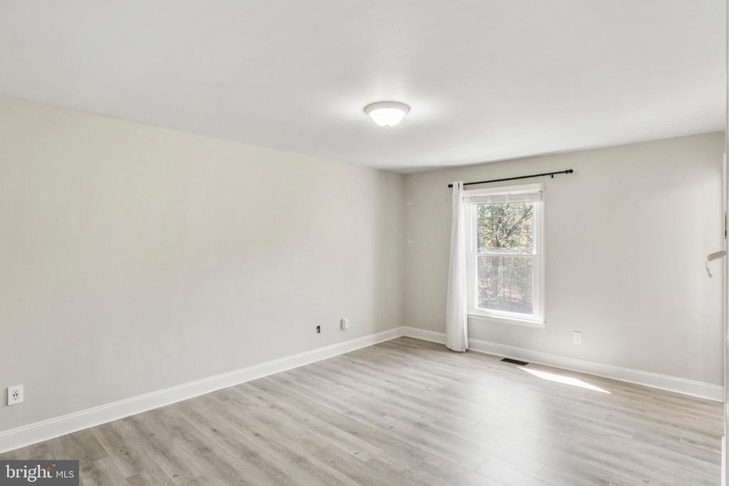 7777 HARMER COURT