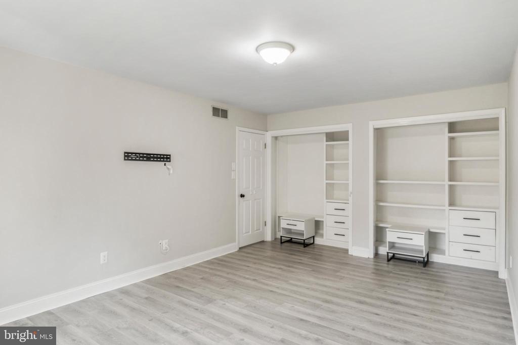 7777 HARMER COURT