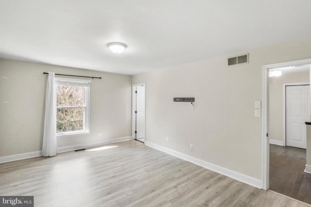 7777 HARMER COURT
