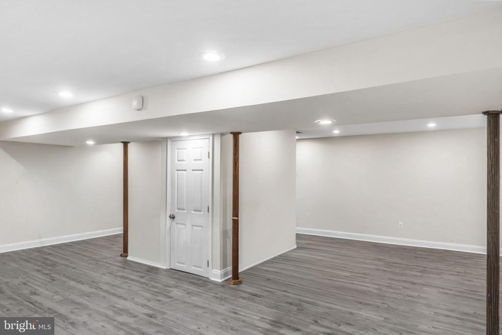 7777 HARMER COURT