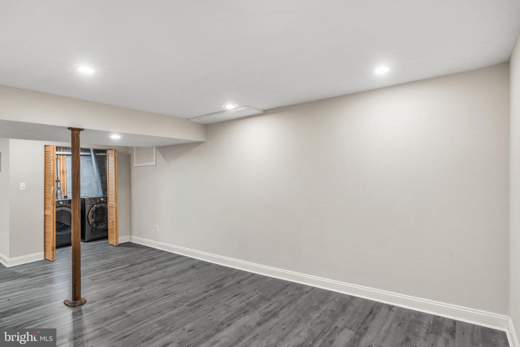 7777 HARMER COURT