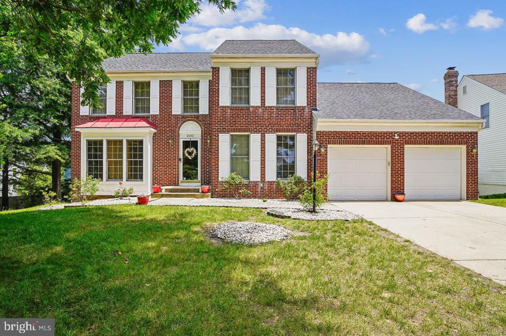 2012 BUNKER HILL COURT