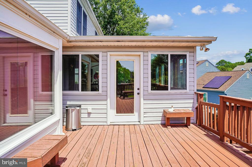 2012 BUNKER HILL COURT