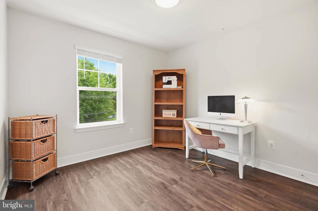 124 TREBLIS WAY