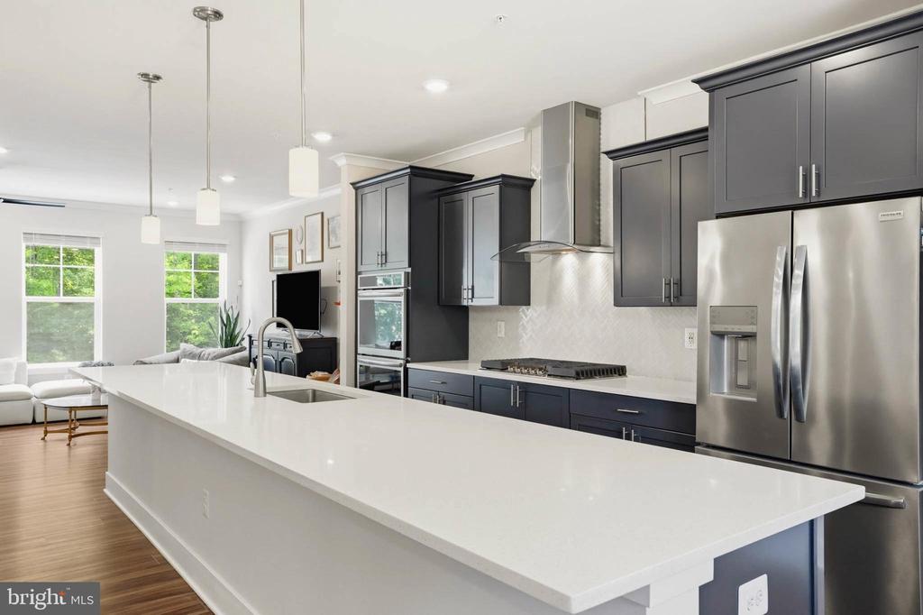 124 TREBLIS WAY