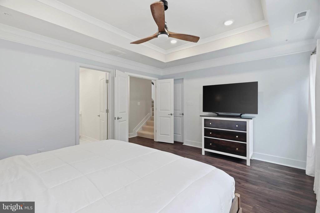 124 TREBLIS WAY
