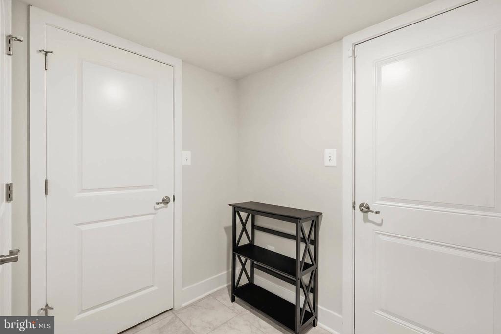 124 TREBLIS WAY