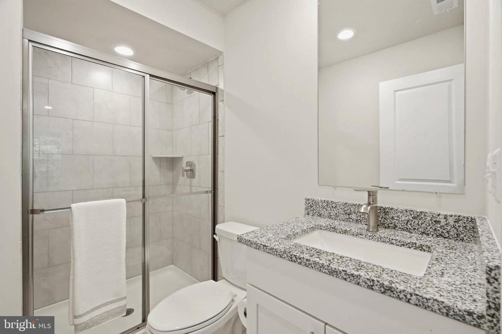 124 TREBLIS WAY