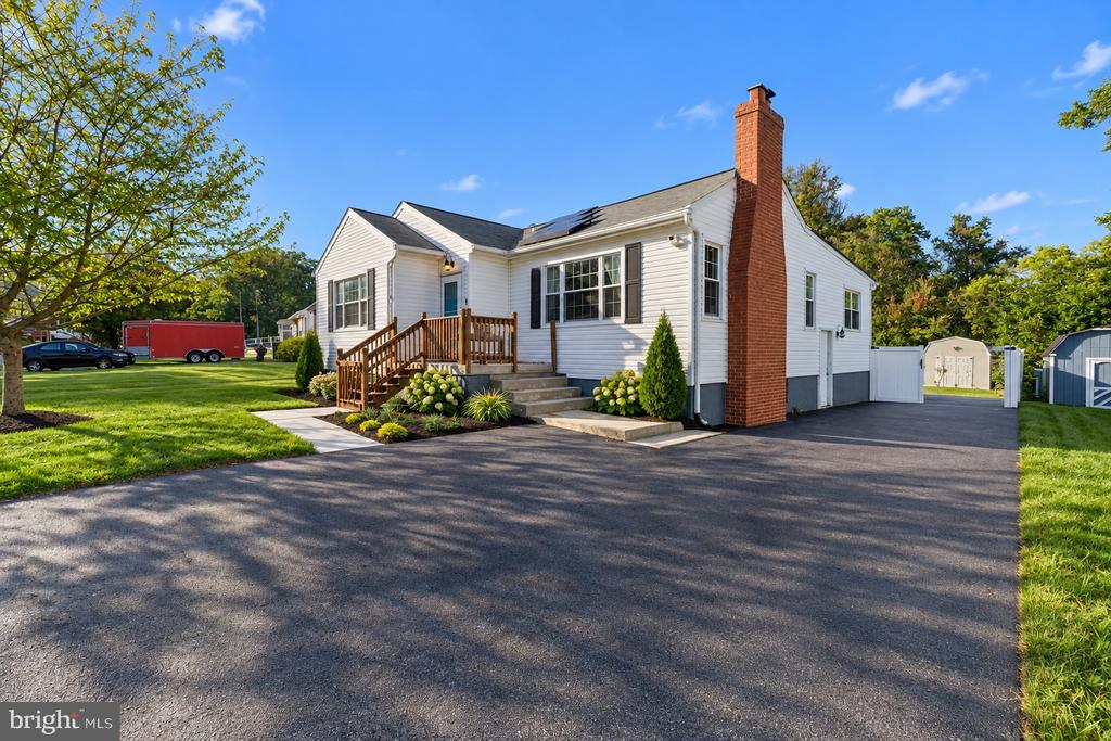 708 SEAGROVE ROAD