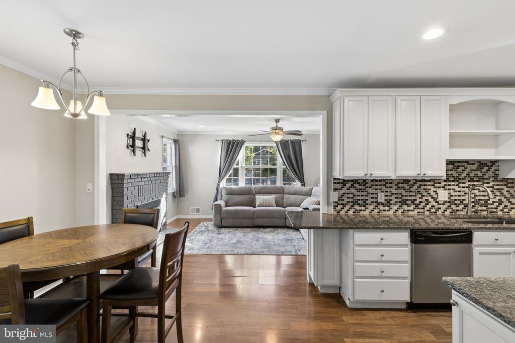 708 SEAGROVE ROAD
