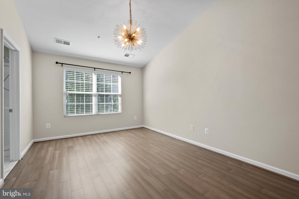 8548 CROOKED TREE LANE