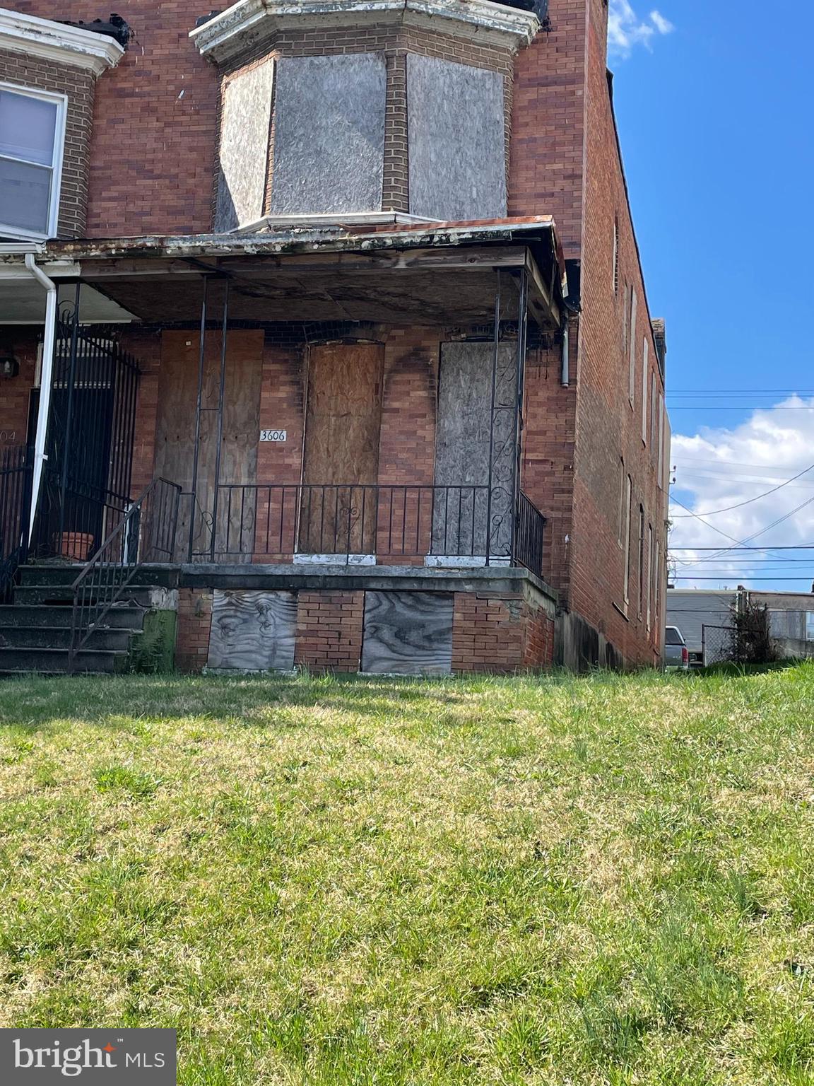 3606 Park Heights Ave