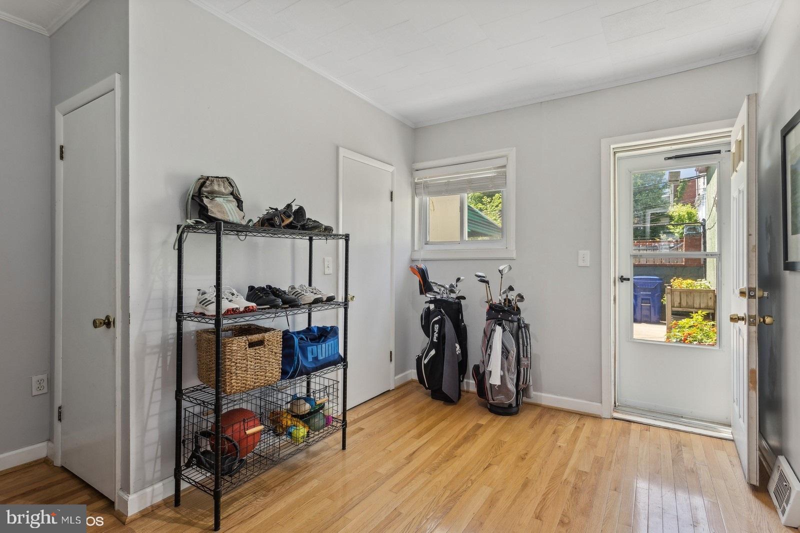 306 Fagley St