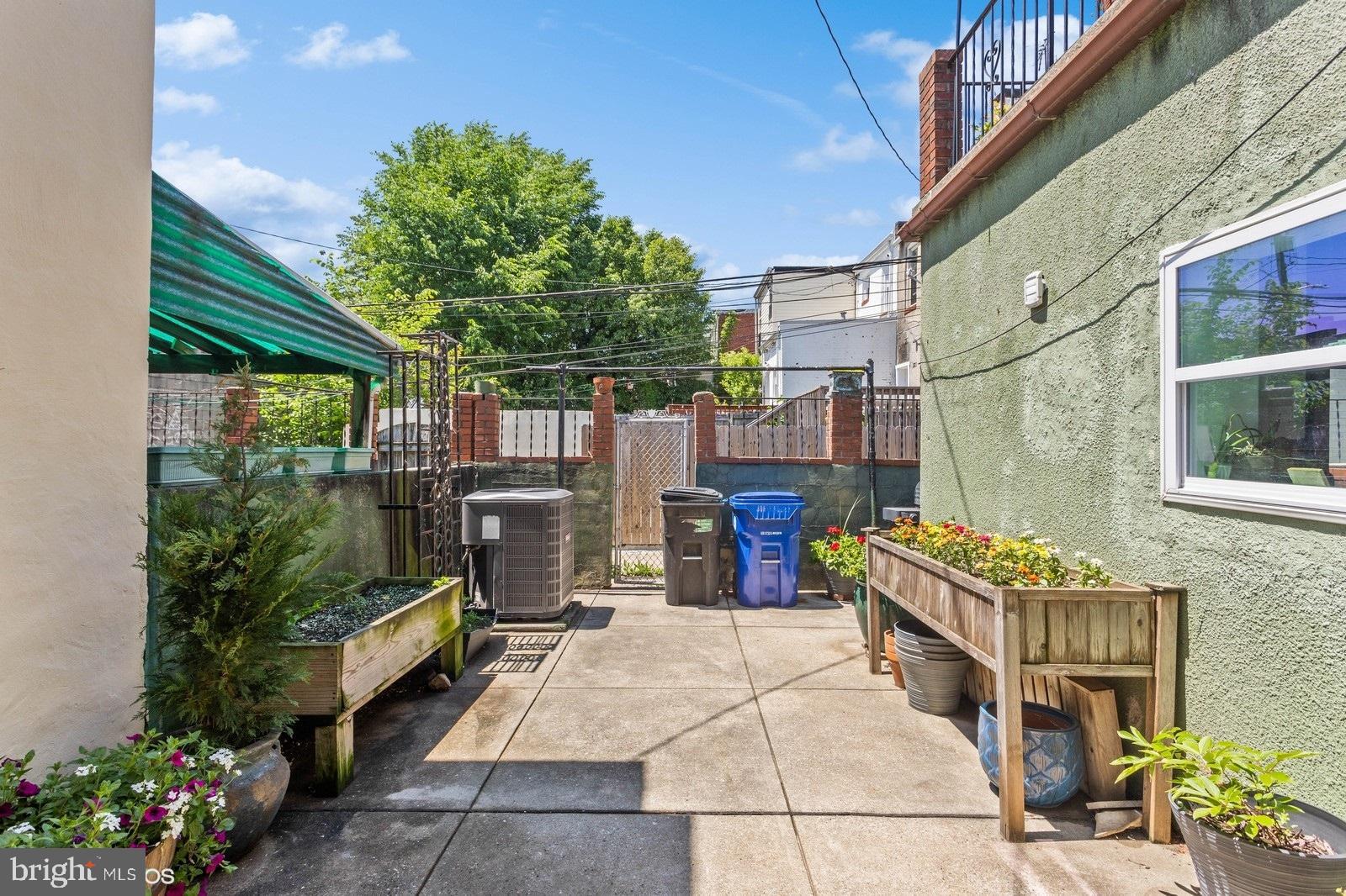 306 Fagley St