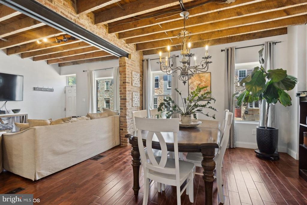 306 Fagley St