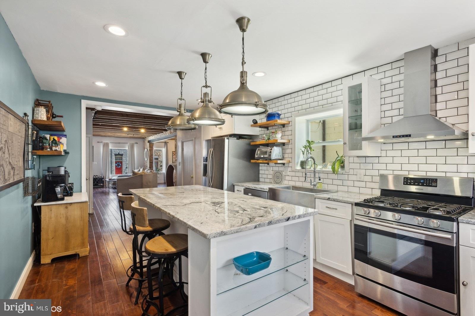 306 Fagley St