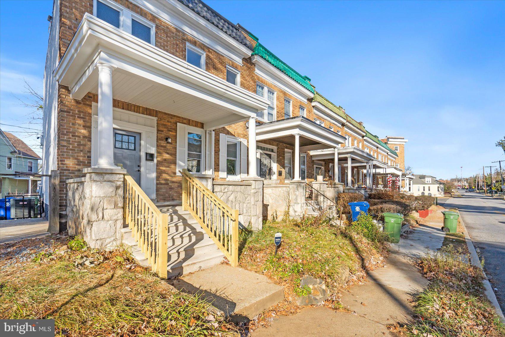 4114 W Forest Park Ave