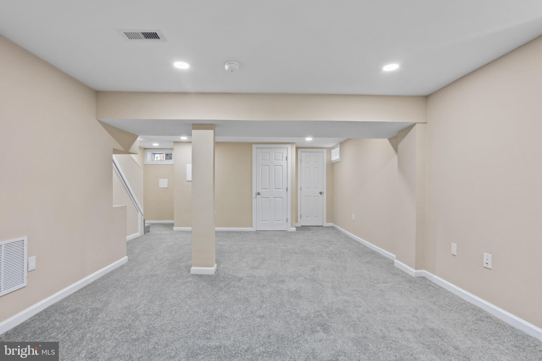 5525 Belle Ave