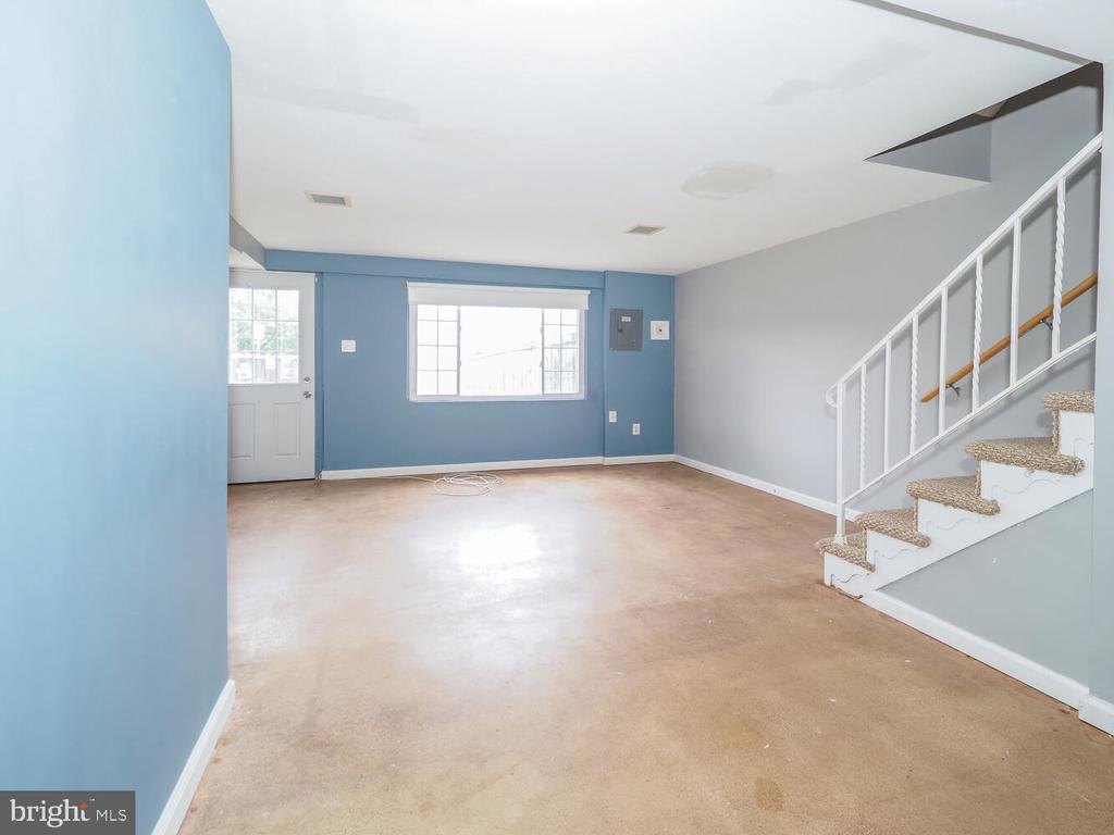 3607 CLARENELL RD