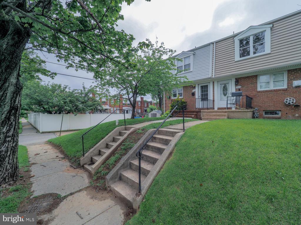 3607 CLARENELL RD