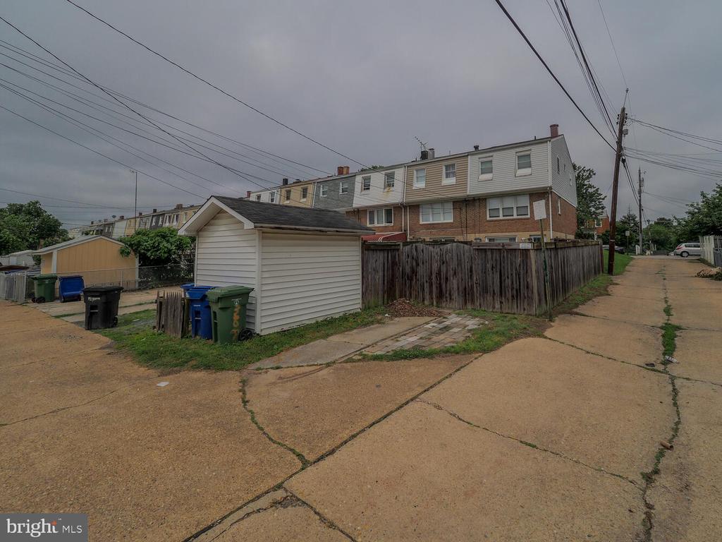 3607 CLARENELL RD