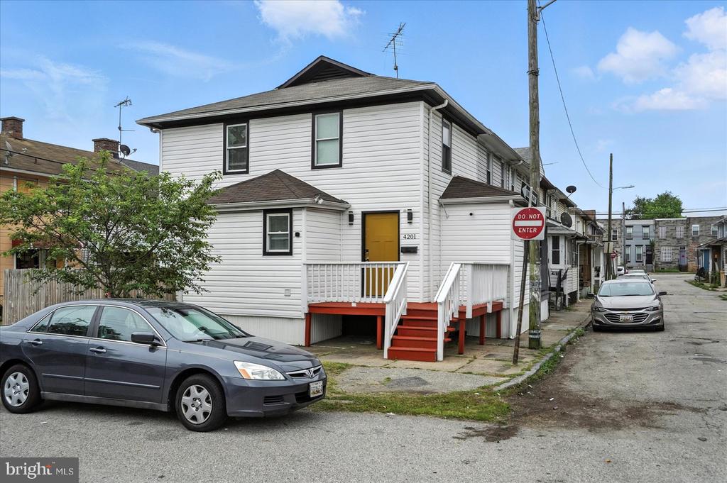 4201 MORRISON COURT