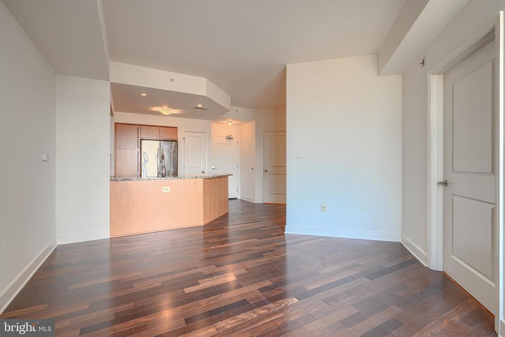 675 PRESIDENT STREET 2307