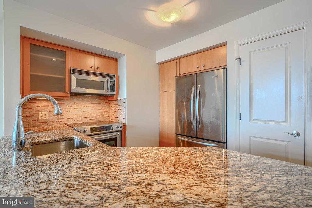 675 PRESIDENT STREET 2307