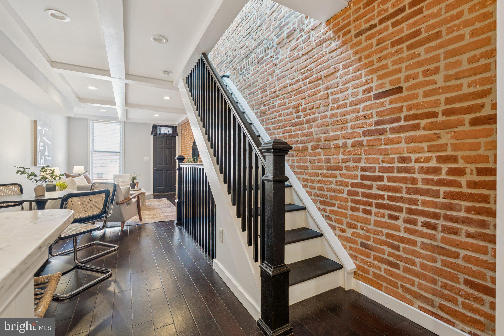 1431 RICHARDSON STREET