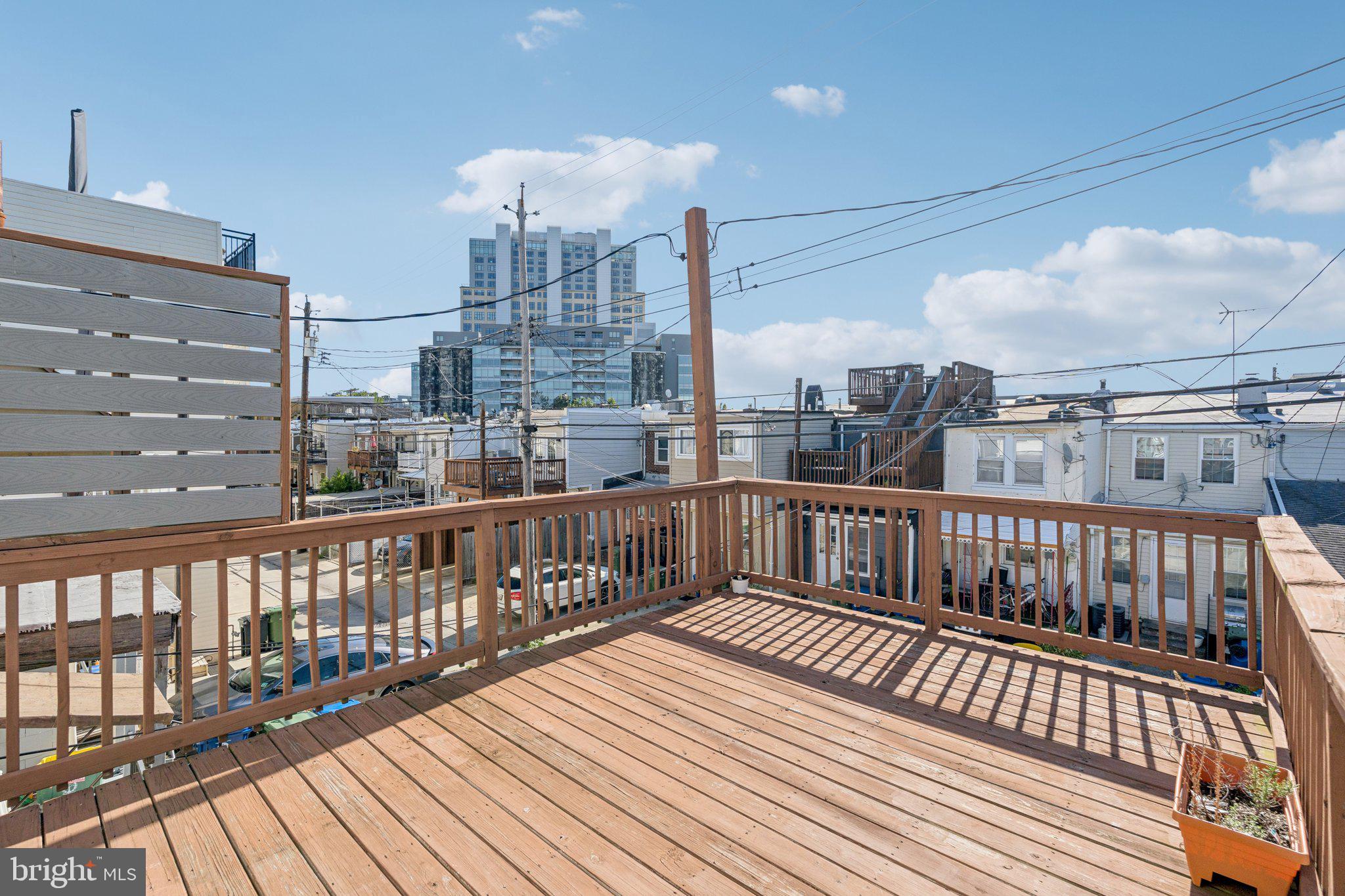 1431 RICHARDSON STREET