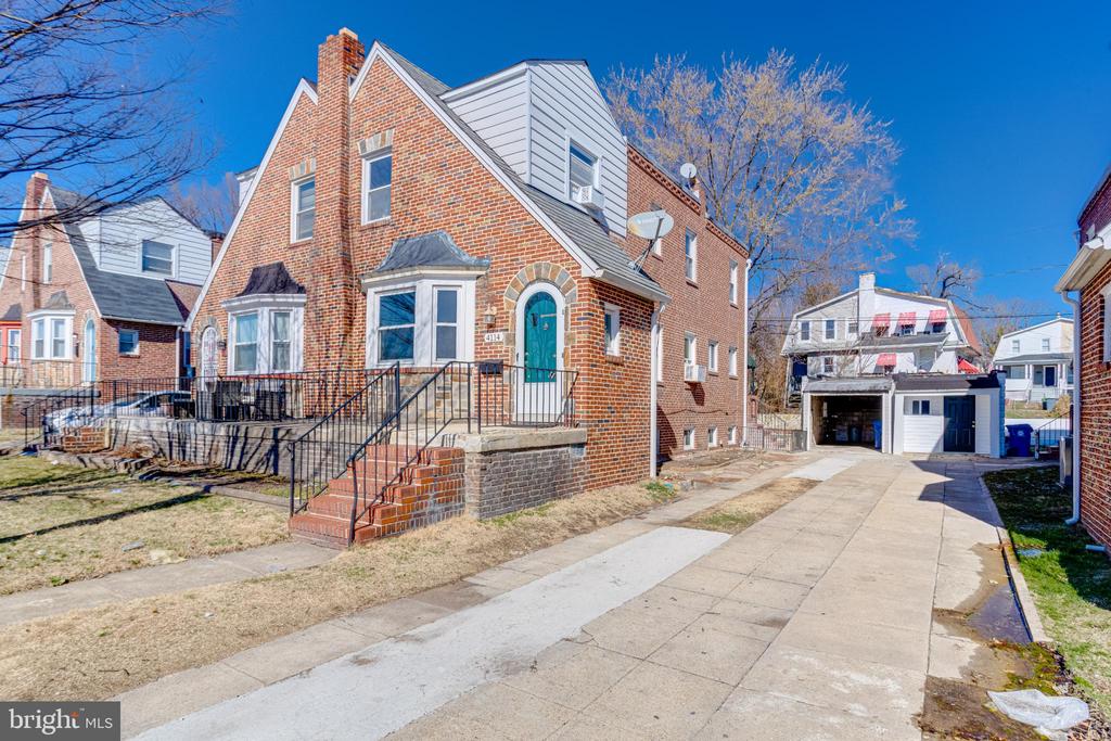 4114 MORAVIA ROAD