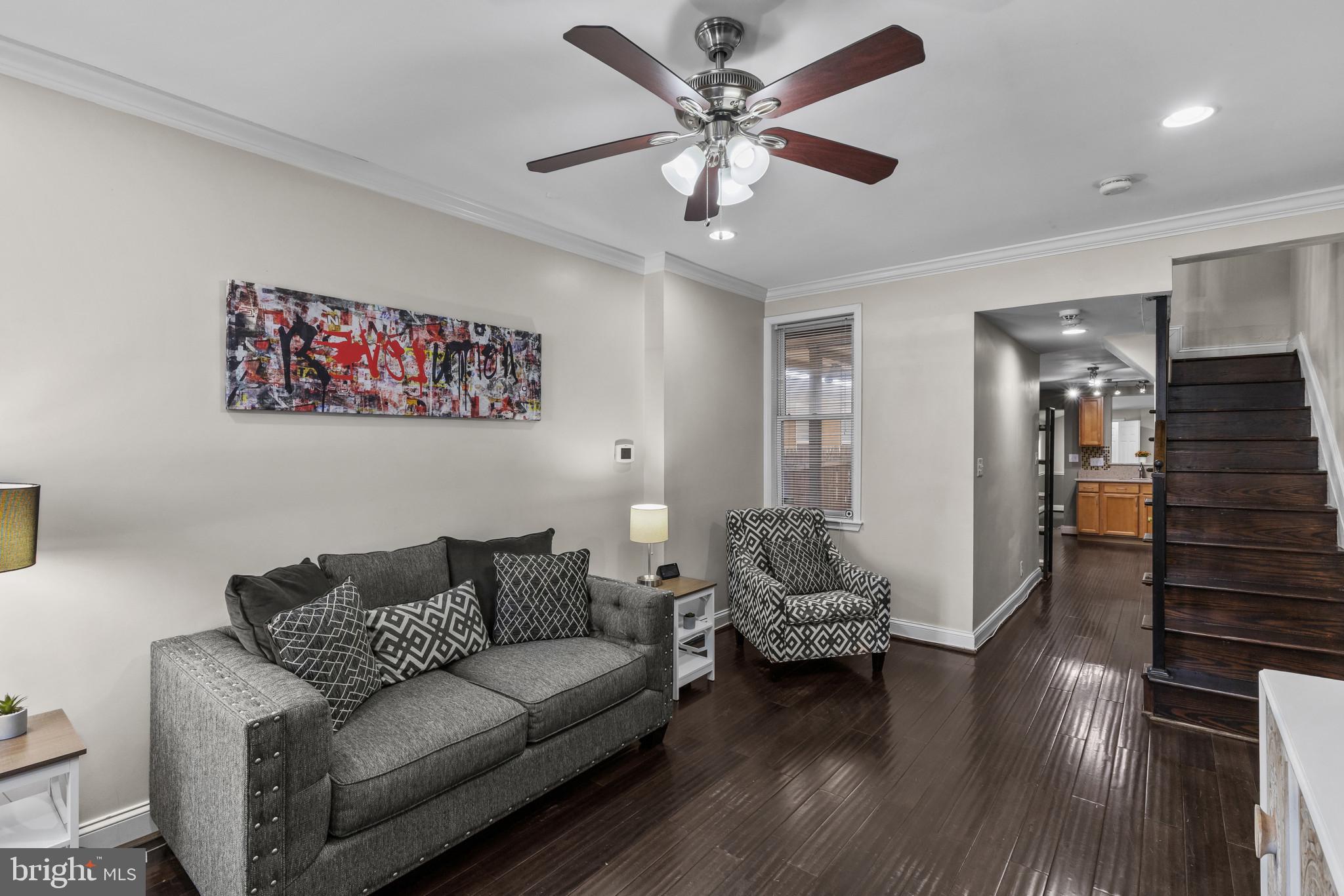 1739 E LOMBARD STREET