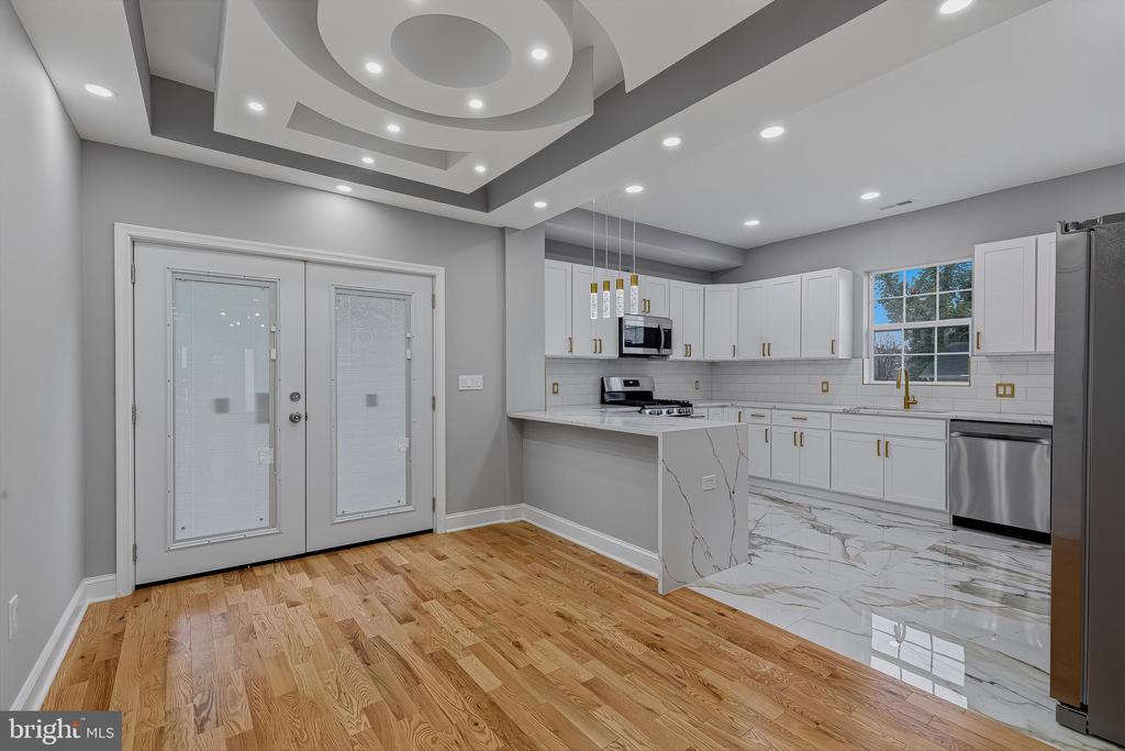3600 W FOREST PARK AVENUE