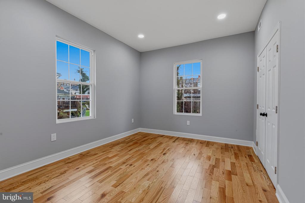 3600 W FOREST PARK AVENUE