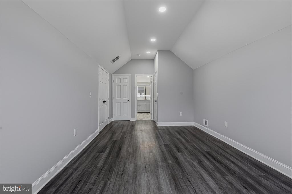 3600 W FOREST PARK AVENUE