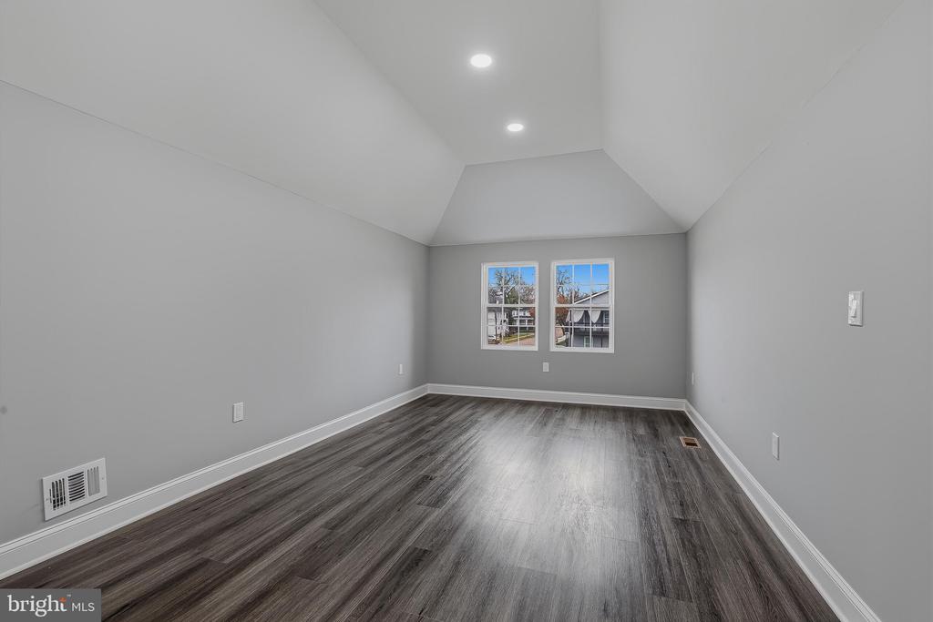 3600 W FOREST PARK AVENUE