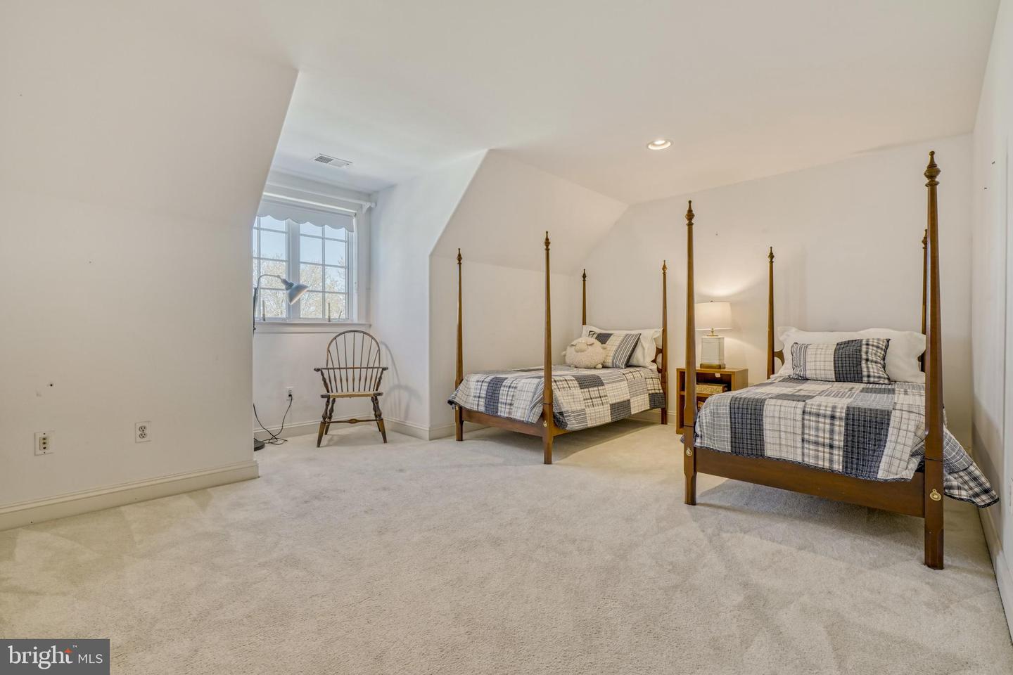 7 COOPERSTOWN COURT