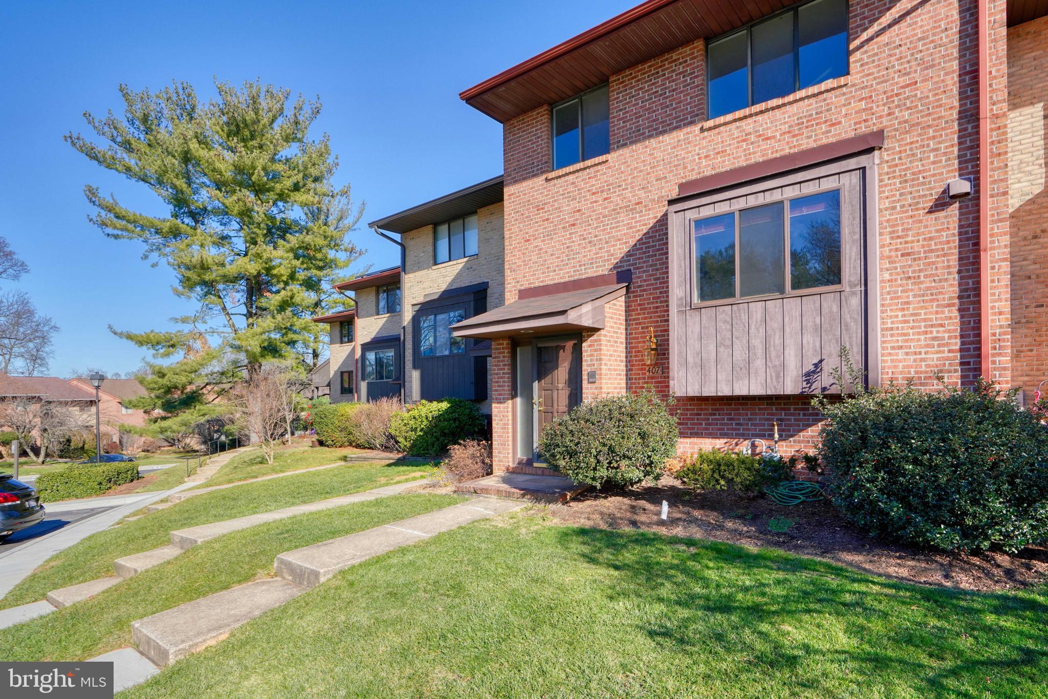 407 Five Farms LANE