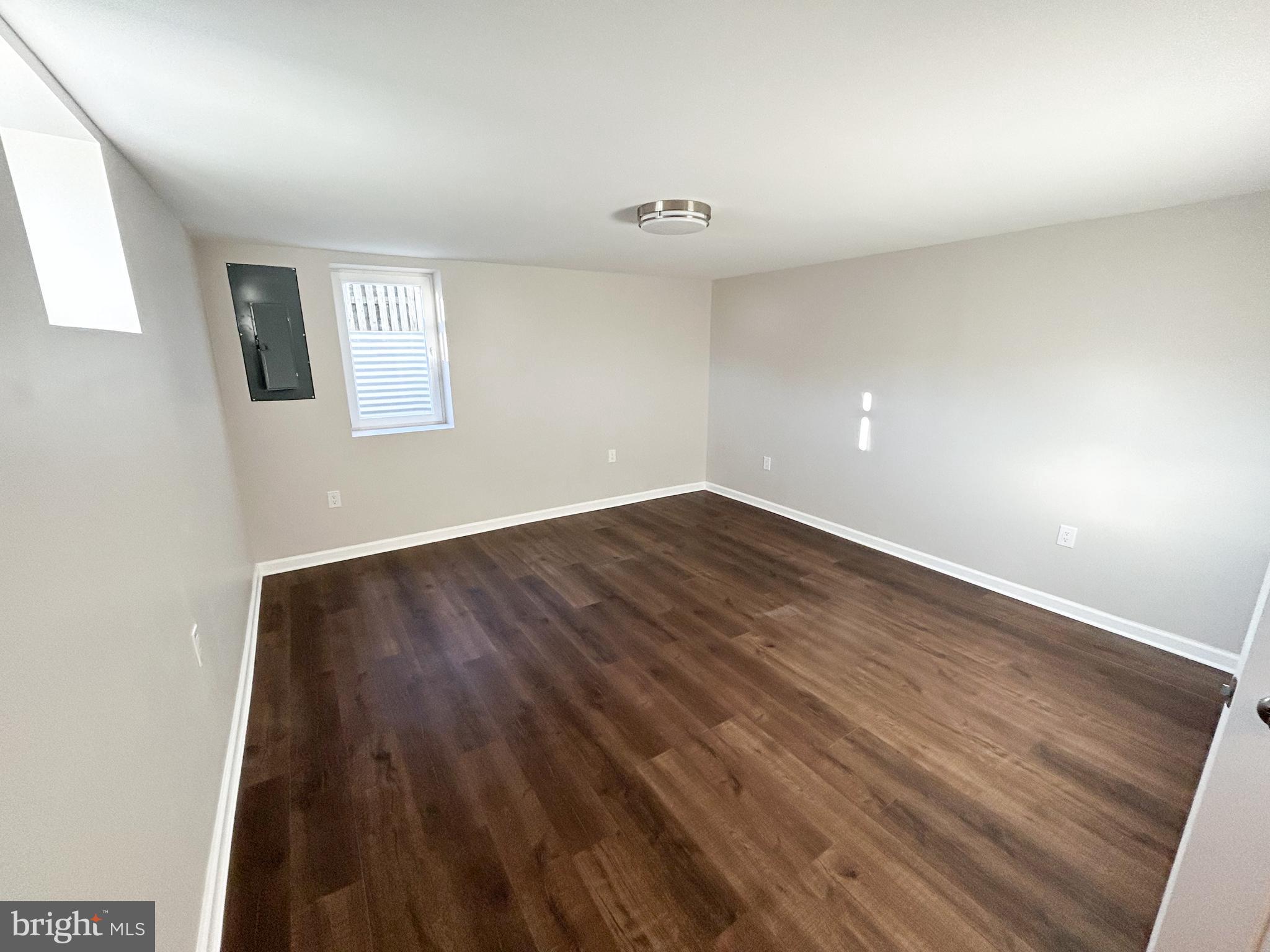 306 Severn Ave