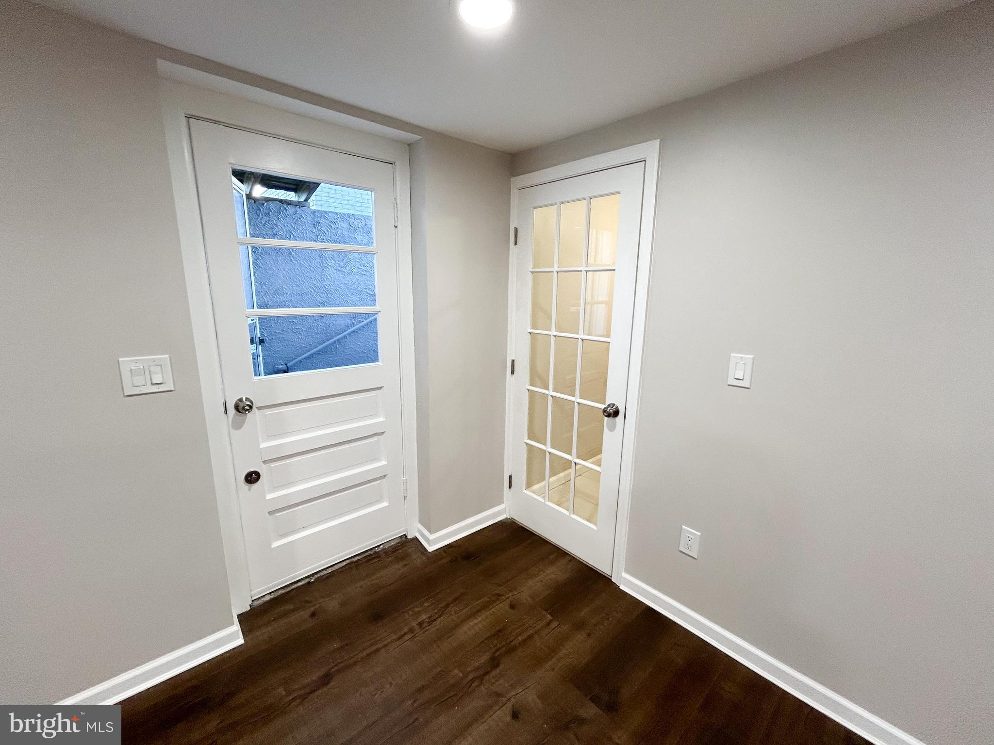 306 Severn Ave