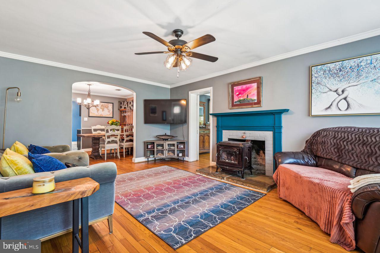 200 Delight Rd