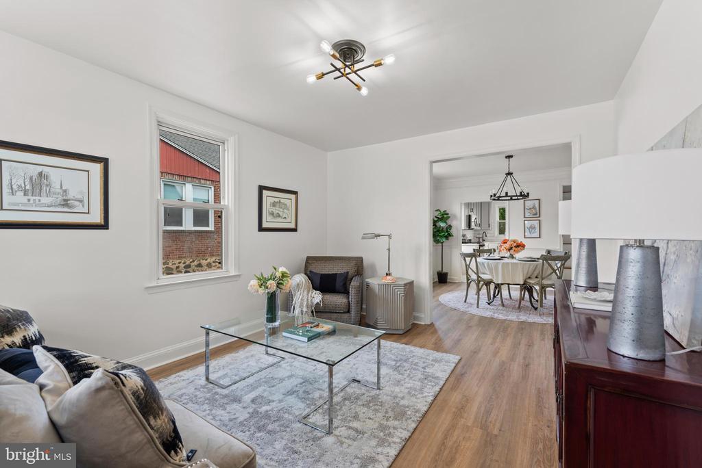 6424 Gilmore