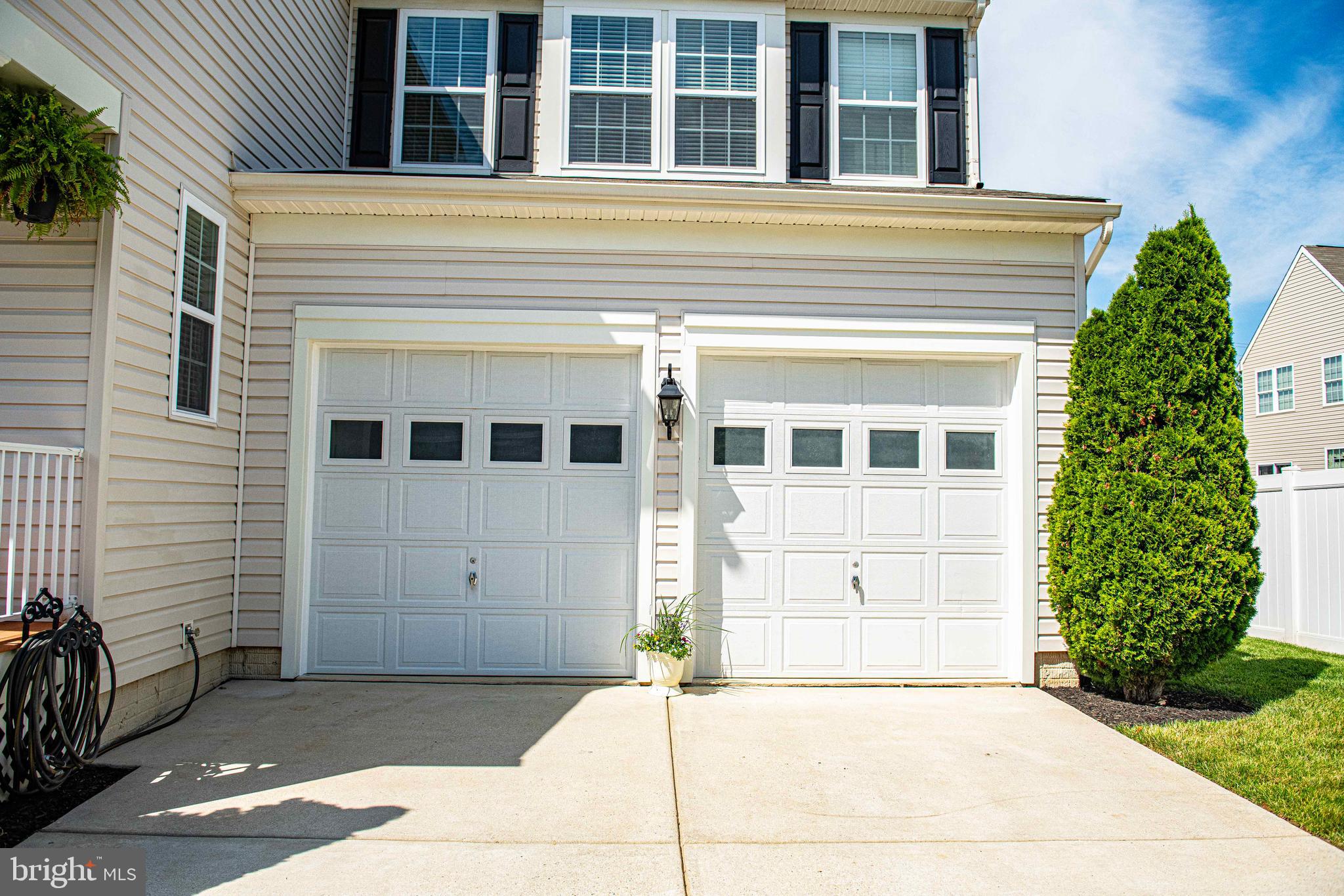8318 Bufflehead Dr