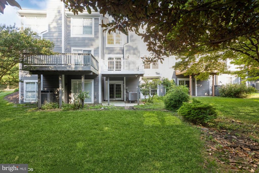 34 Old Dominion Ct