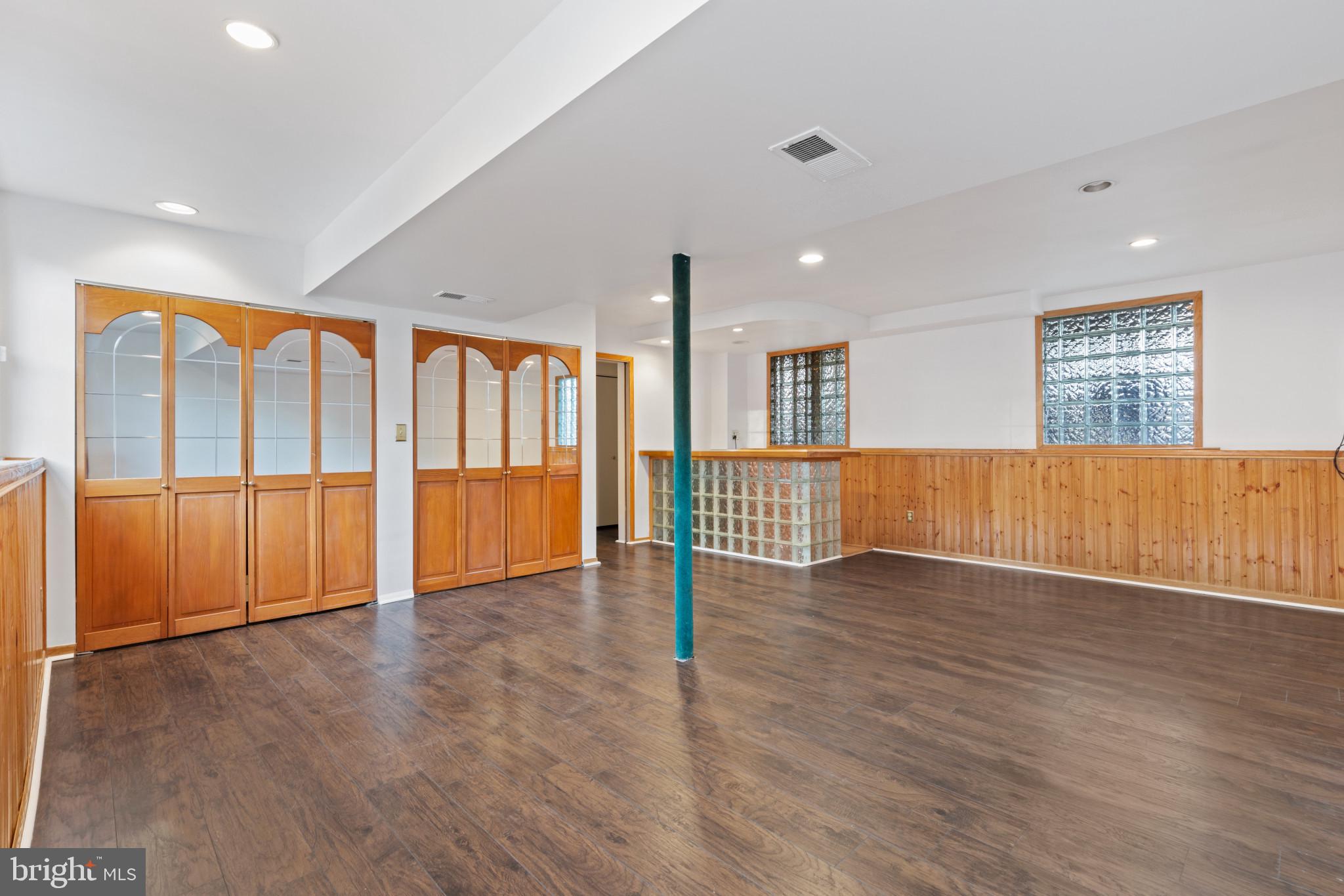 7 Olivia Ct